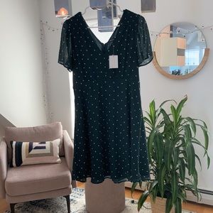 NEW Madewell Dot Smocked Shoulder Dress, size 6